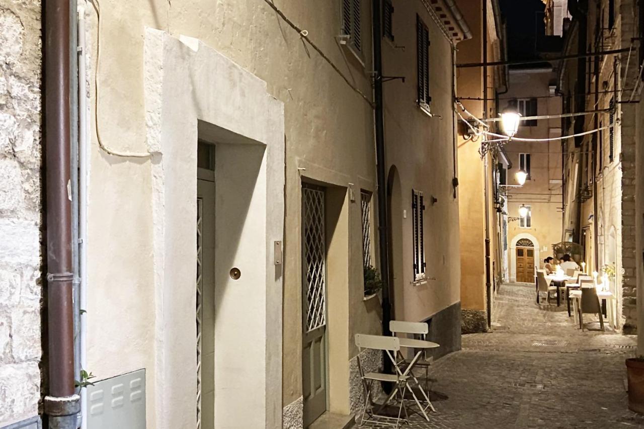 Appartamento The painted house, nei vicoli di Sirolo Esterno foto